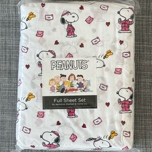 New Peanuts Snoopy Tracking Suit Valentine Sheet Set - Full